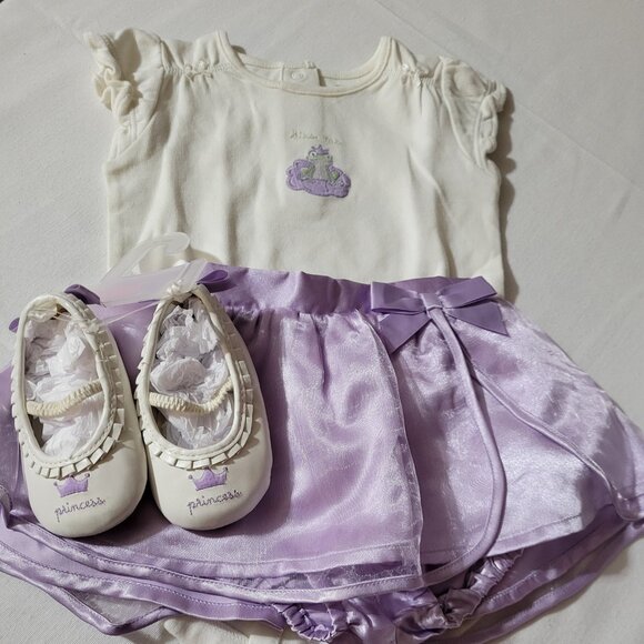 Gymboree Castle Princess NWT 12-18 month outfit, NWOT size 03 shoes set. Z27 - Picture 1 of 3